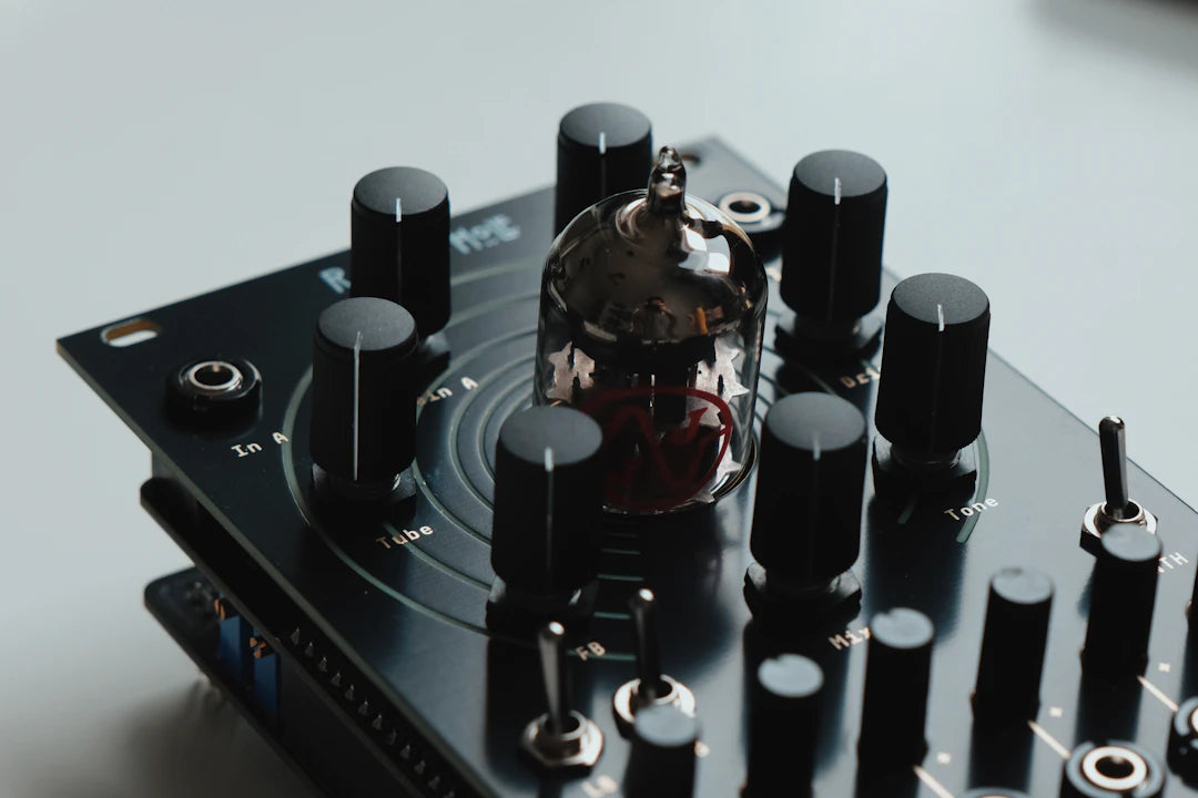 USB-C Audio Interfaces with Vintage Features for Home Studios