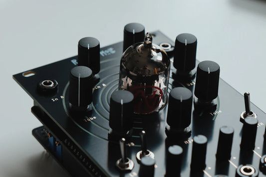 USB-C Audio Interfaces with Vintage Features for Home Studios
